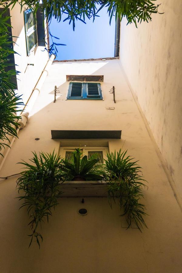 Santa Reparata Apt - Dolcevita Holiday Apartment Florenţa Exterior foto